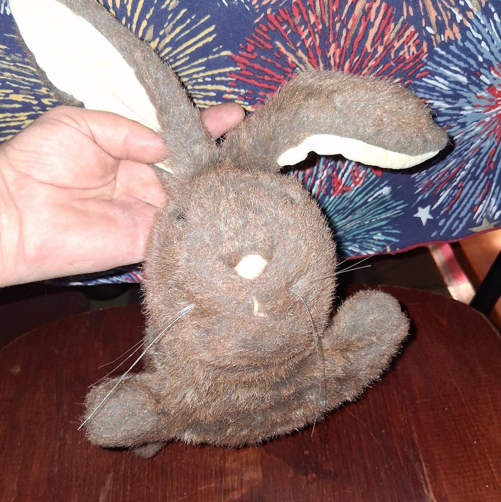 *bogo* 1985 Dakin Rabbit Hand Puppet